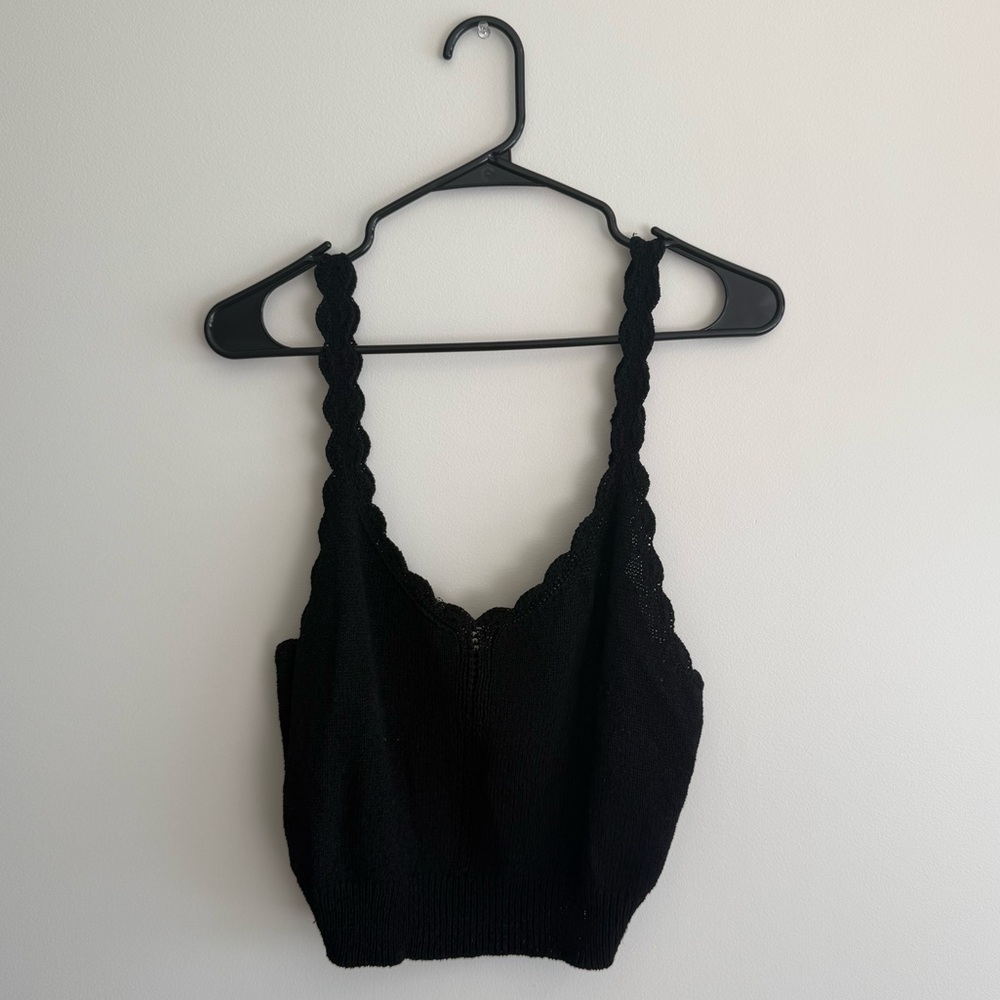 Sunday Best Black Scalloped Knit Crop Tank Top 🖤 SIZE L